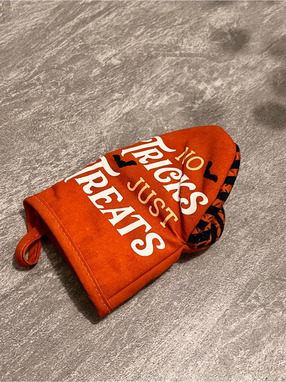 Halloween Oven Mitt